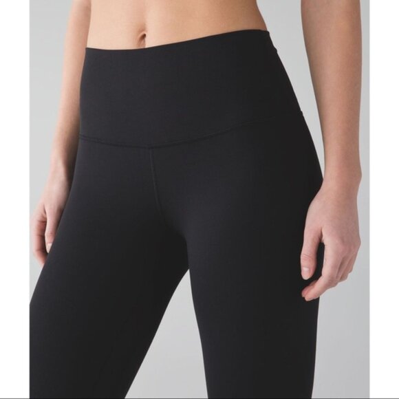 Lululemon Align Crop Legging Black Athleisure 6 - Picture 2 of 9